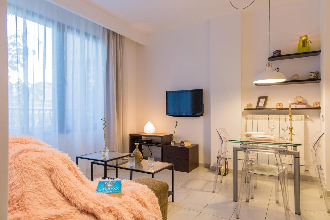 One Love Metropolitan Apartment Bucharest Luaran gambar
