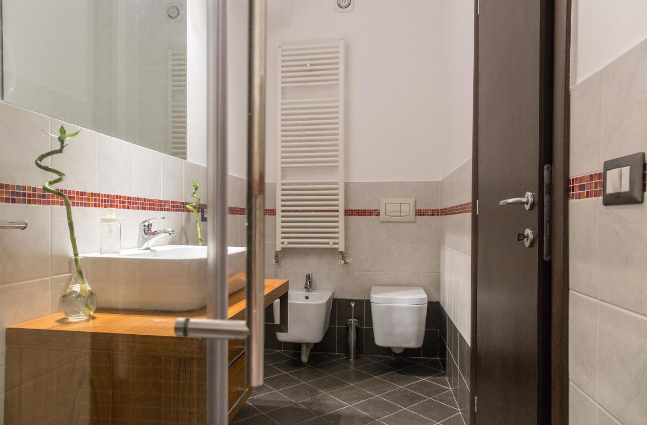 One Love Metropolitan Apartment Bucharest Luaran gambar