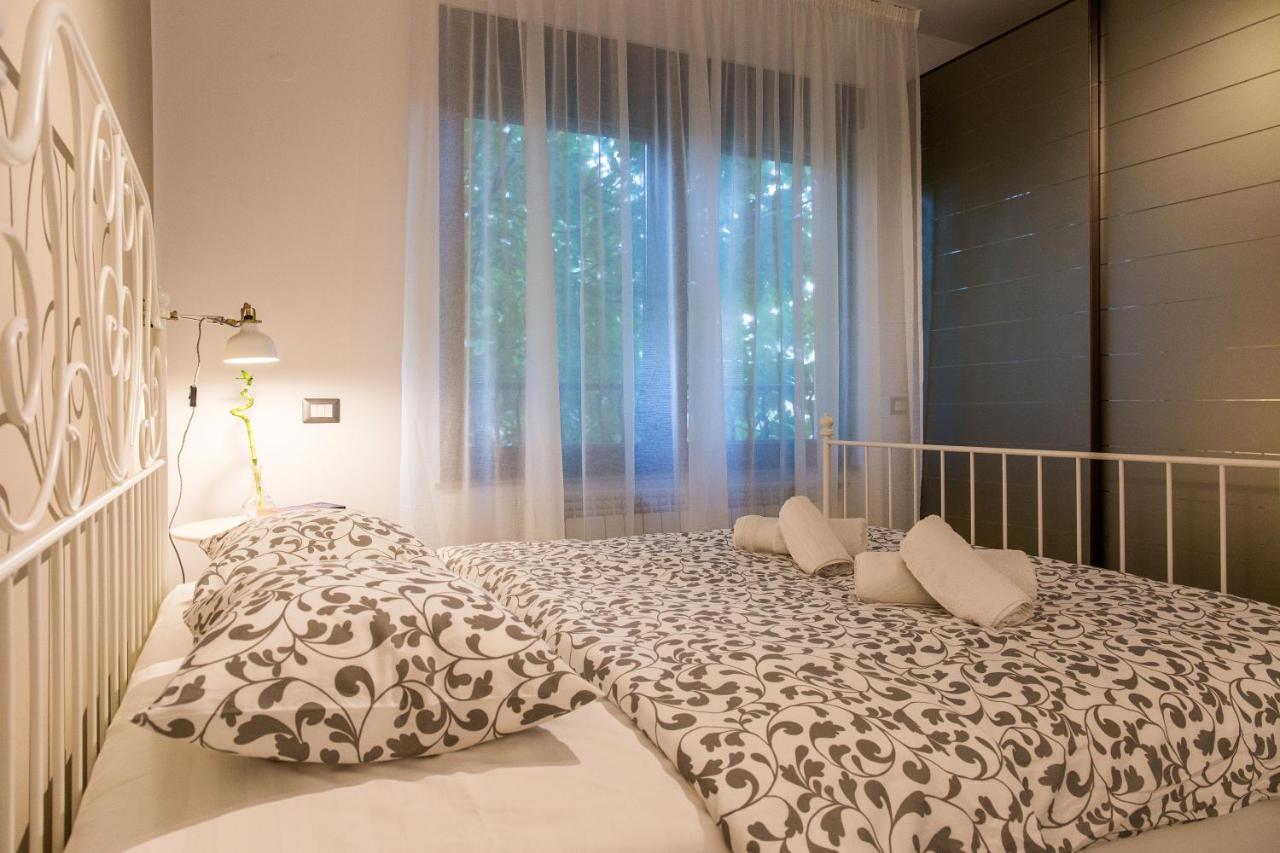 One Love Metropolitan Apartment Bucharest Luaran gambar