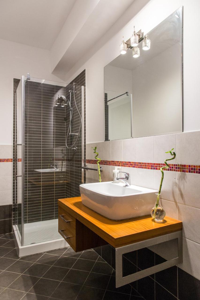 One Love Metropolitan Apartment Bucharest Luaran gambar